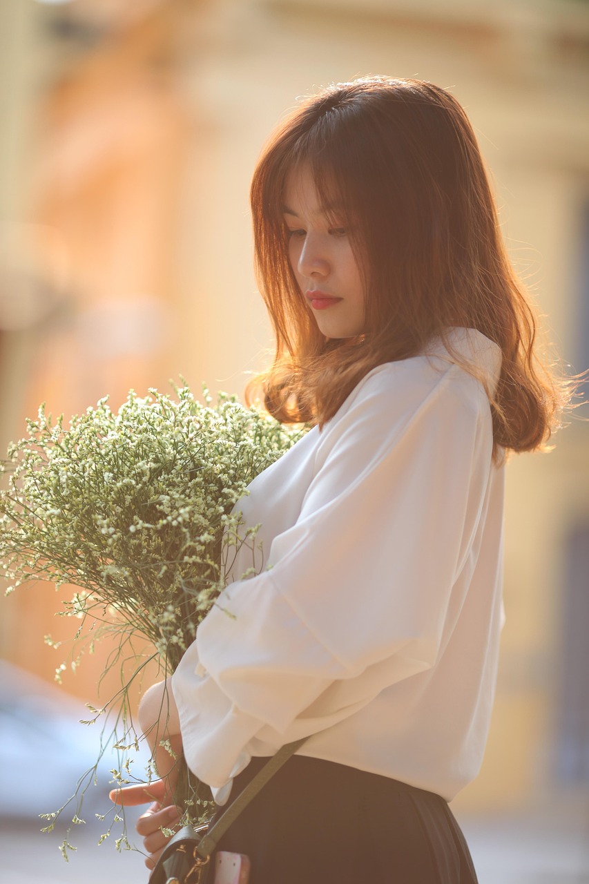 三月璀璨之星,姓李女明星的无限星途与魅力绽放